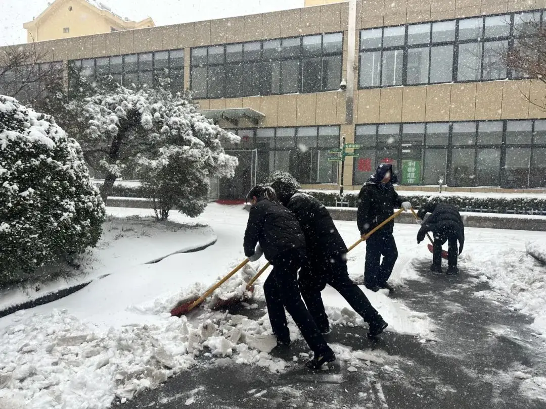Ciepły prąd w zimnej fali